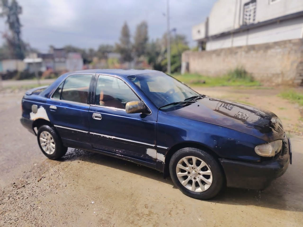 سلام عليكم النترا للبيع موديل 1994 محرك مفتوح تخم تاير تبريد تدفئة شغالة السياره بسمي  مشروع وطني سنويه لغاية ل 30 صدر امامي جديد فرممات بلاديه فلنجات اماميه جدد دسكات بريك جدد  شاصي قطره لحيم مابي باتري جديد دوشمة جديده السعر 25قفل من الاخيرغير متوجد عل فيس رقم مكان ديالى بعقوبه 
***********
