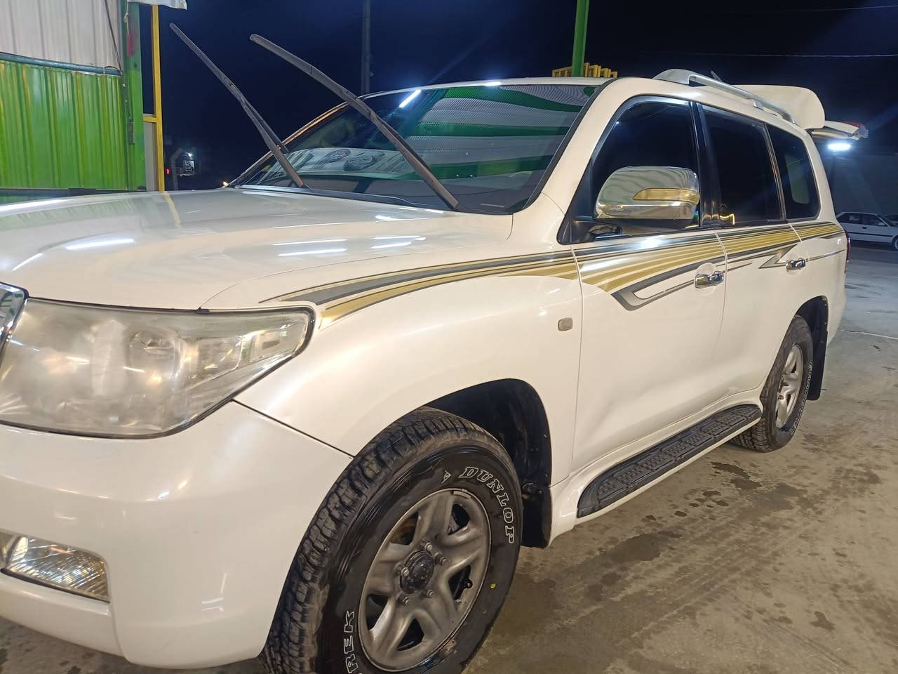 السلام عليكم اخوان جكسارا 2010 درع السياره
للبيع مكان النجف سياره مكفوله من الحادث ماكينه ثمانيه ***********
