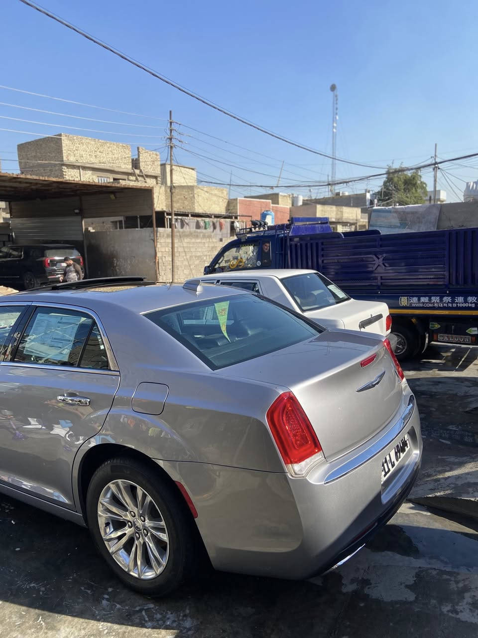 السلام علكم شباب رمضان كريم
اوباما 22/17 

للبيع السياره فول مواصفات ال C بيه جاملغ وبنيد تبديل بدون دواخل سياره جاهزه مكاني ناصريه لسعر 190 وبيه مجال للاستفسار ***********
