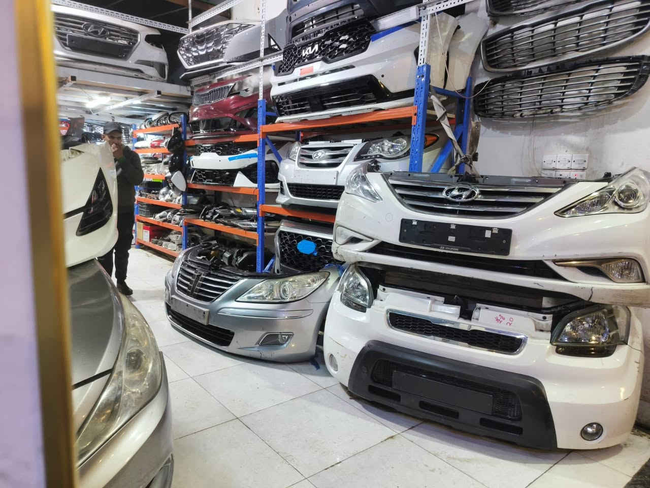 #السلام_عليكم 🌹
#بعد_إذن_الأدمن_المحترم 🌹

🚗 سيارتك تستحق الأفضل… ونحن نوفره لك!

💥 قطع غيار أصلية 100% وبأسعار تنافسية ما تلقاها بأي مكان
💯 جودة مضمونة لأن رضاك هو هدفنا الأول

🛠️ نوفر جميع قطع غيار السيارات:
✔️ الكورية
✔️ الخليجية الحديثة

📦 شحن مباشر من كوريا إلى الرمادي بدون وسطاء = سعر أفضل + ضمان أعلى

🔧 الجديد أولًا… والأصلي دائمًا
لا تخاطر بقطع مقلدة ❌ خلّي سيارتك بأيدٍ أمينة ✔️

📍 العنوان: الرمادي – شارع 100، الصناعة القديمة – قرب جامع القاضي

📞 للحجز والاستفسار:
مهند: ***********
📲 *********** (اتصال + واتساب)

✨ الجودة | السرعة | السعر المناسب
🚘 لا تقبل إلا بالأصلي… لأن سيارتك تستاهل الأفضل

🔥 سارع واحجز الآن قبل نفاد الكمية!

#المتحدة_لقطع_الغيار #الرمادي #قطع_غيار #كوري
