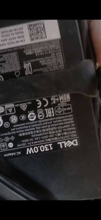 بطارية لابتوب ١٣٠ واط • M.2 ٢٥٦ جيجا • رام ٨ جيجا DDR4