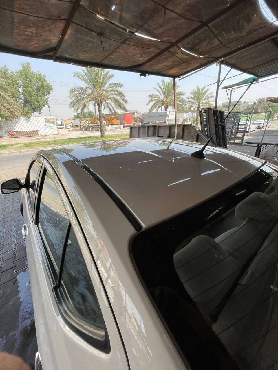 نيسان سني هندي موديل 21 رقم بغداد باسمي تحويل ثاني يوم.سيارة جاهزة ونضيفه مكاني ناصرية للاستفسار الاتصال او واتس ***********
