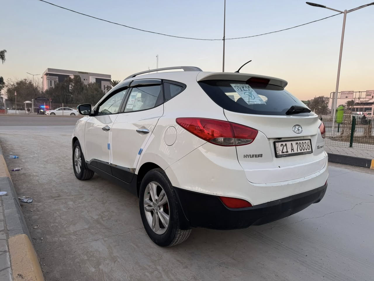 سلام عليكم توكسان 2011 خليجية مكفوله من ضربه وصبغ وتبديل وسونار مرفق بلمنشور رقم سليمانيه دولي جديد هزه وسنويه جديد 2030 سنويه وبسمنه گير مكينه مكفولات مكينه 2000دوش المرغوب لا تنقيص ولا تبخير خير من الله تدفئه تبريد شغال واثنيهن خير من الله فول موصفات سياره بانوراما اشاير بل مري تحكم استيرن كامره خلفيه بلاد 360 درجه يدات نيكل سنتر لوك ABS ويل بلادي سياره جاهزه لفضل من الله ربع ما تصرف عليها صدر امامي خلفي جديد سياره مال جناي وبلعافيه على ياخذها للبيع سعر 136 وبي مجال بسيط وماكو هيج سعر وبهل نضافه ومكفوله بس اني مستعجل على بيع بكاني ديالى بعقوبة ***********
