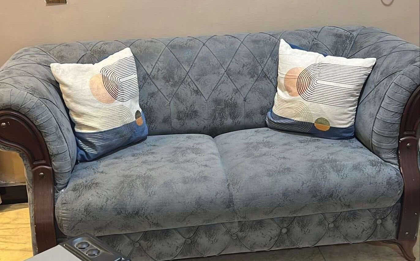 #بيع_مستعجل📌👇🏻
تخم تركي بولستر للبيع (١٠) مقاعد مثل الصور💯
العنوان  #بغداد_الشعب📍للمزيد مراسلتي✅👍🏻


**إذا كنت صاحب هذا الإعلان وتريد حذفه لأي سبب، رجاءا أرسل رسالة إلى الدعم الفني**