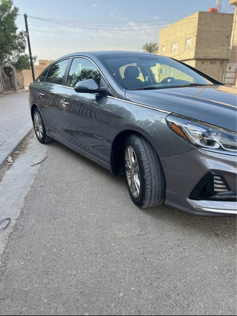 سوناته 2019للبيع ماشيه 67الف بيه بنيد مبدل السعر 130النجف ***********
