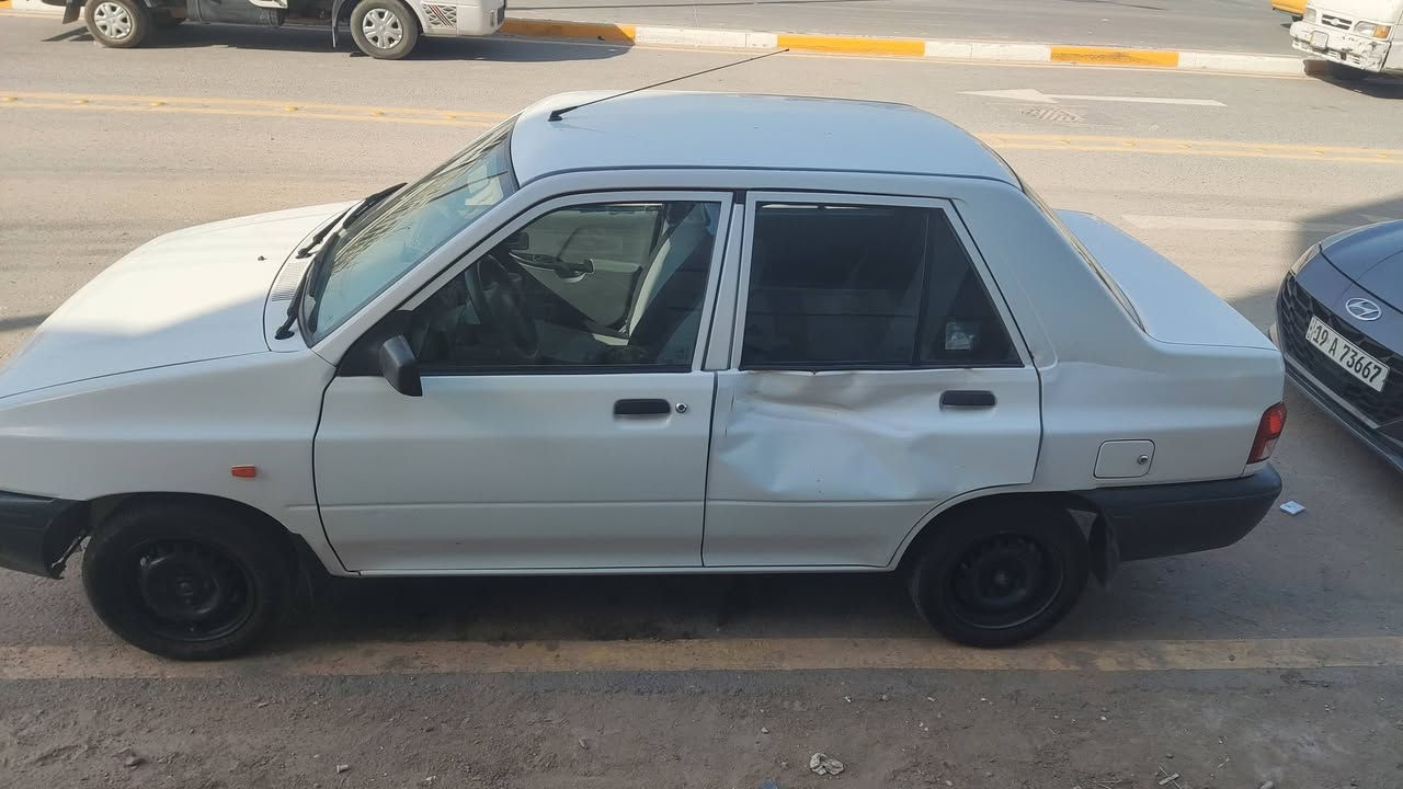 سلام عليكم  سايبه خصوصي للبيع فقط كفاله عامه بس هاي ضربت الباب بيهه وخط ع جاملغ مثل ماموضح بالصوره السياره على ايدي تخم تايرات جدد اي خياس مابيهه  اي شي مابيهه موديل 23 بسمي شنو اتريد حاضر ماشيه 73
 السعر 70 وبيهه مجال المكان كربلاء حي الاطارات


**إذا كنت صاحب هذا الإعلان وتريد حذفه لأي سبب، رجاءا أرسل رسالة إلى الدعم الفني**