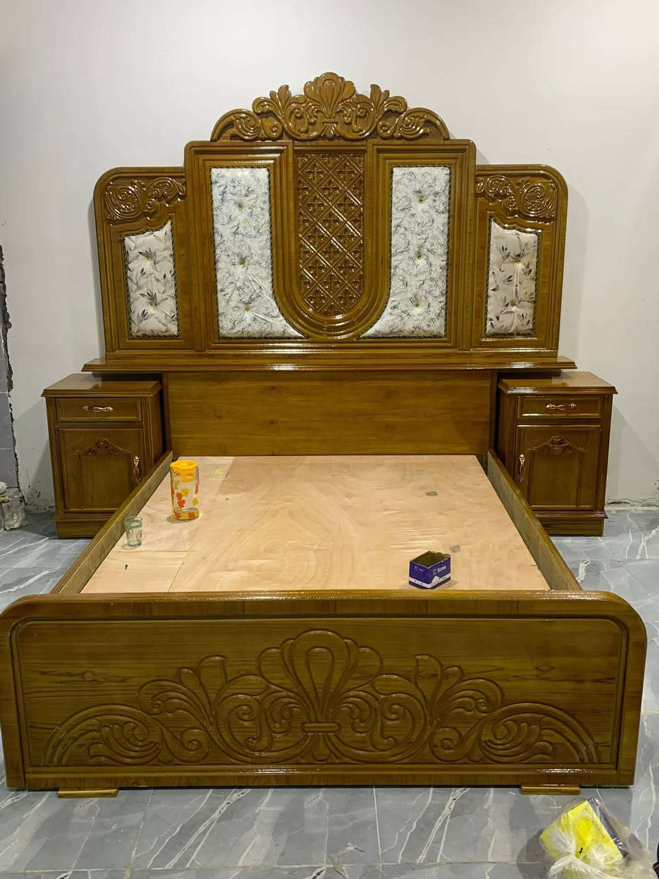 غرفه طابق واحد وجهين صاج تفصال صبغ سحك درجه اولى السعر 1450واكثر تفاصيل عل واتساب ***********
