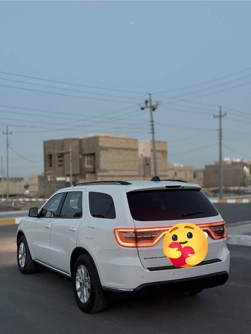 سلام عليكم دورنكو للبيع ٢٠١٤معلايه ٢٠٢٣داخل سياره عسلي سياره نضيفه مابيه حادث مثل ماموضع بصوره كشنات ملكي لون عسلي جلد  حساسات خلفيه شاشه جبيره غرفه سياره جديده تبريد شغال لايت زنون كشن كهربائي مكان سياره ناصريه سعر ١٩٣ بيه مجال لاستفسار رقم ***********
