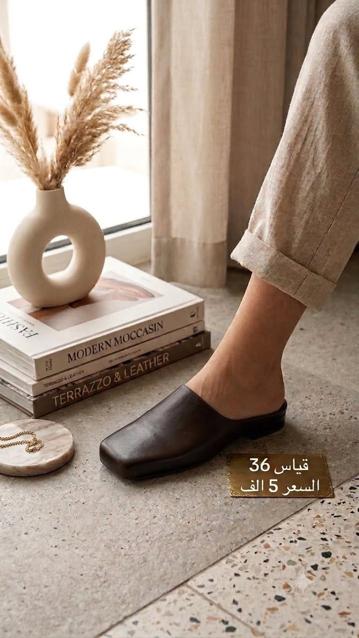 السلام عليكم تخفيضات اخر قطع واخر قياسات متبقيه السعر والقياس داخل الصور 
توصيل اربيل 3 
محافظات 5 
للحجز واتساب ***********
