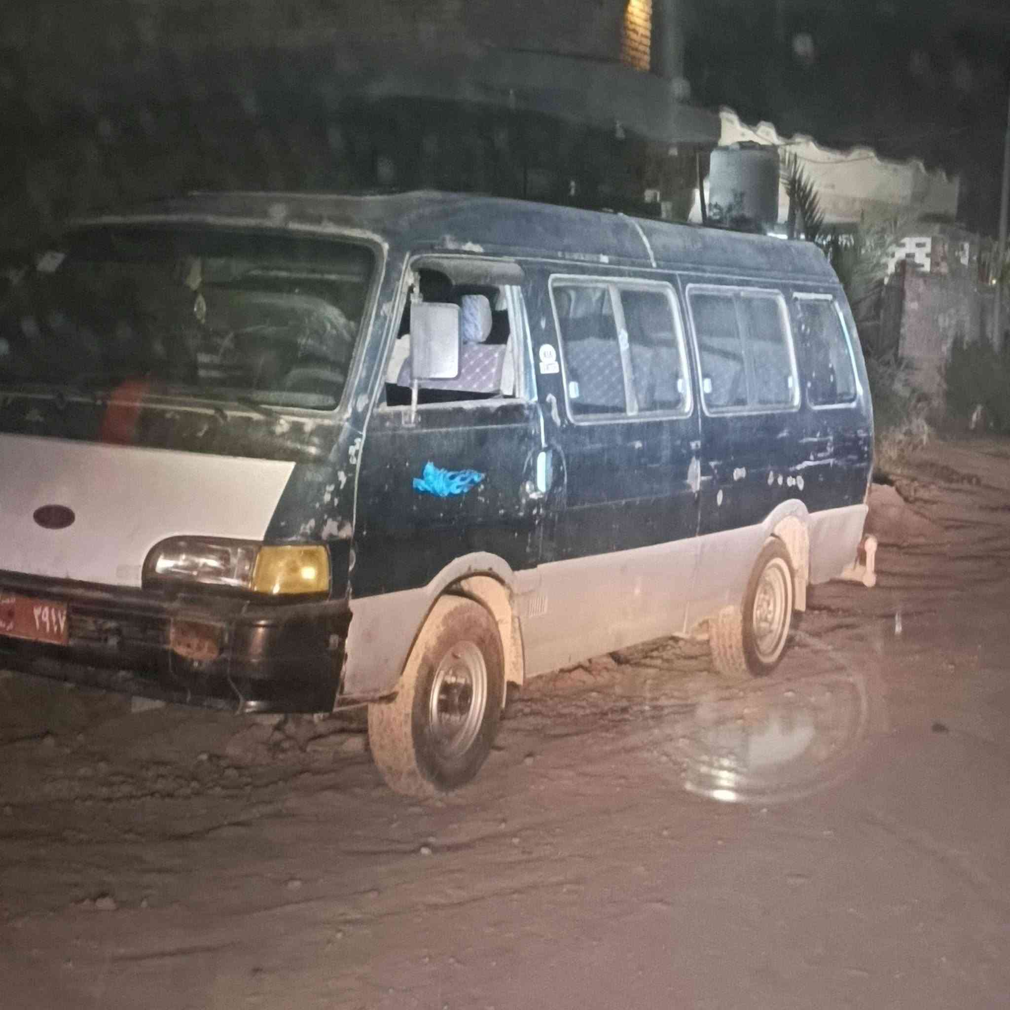 سلام عليكم سياره اسيا للبيع موديل 94 كير خير من الله حداديه نضيفه باتري جديد سعره 22 او بيه مجال  مكانه بابل القاسم ***********
