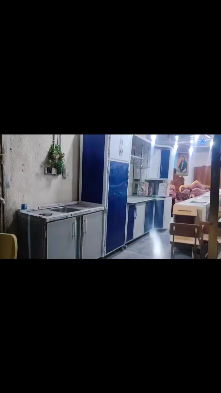 معرض القزويني الاثاث المستعمل والجديد بأسعار مناسبة العنوان البدير شارع جامع ال حجي رشيد القريشي مجاور جملة جاسم البولاني
*********** سيدكرار
*********** سيد ستار
