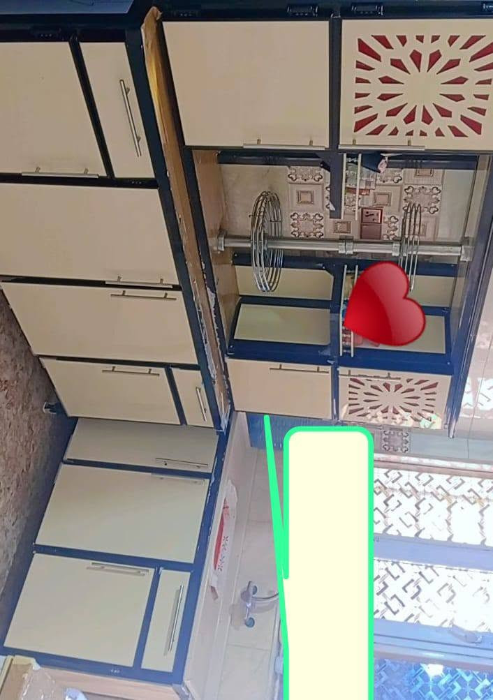 رقم الهاتف 
***********
