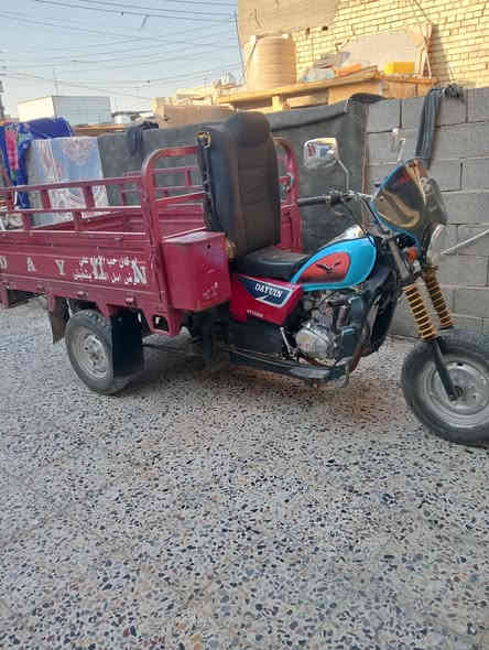 دايوان مكينه صقرمديل 25تشتغل سلف سعر 850 مكاني بغداد  حي نصر ***********
