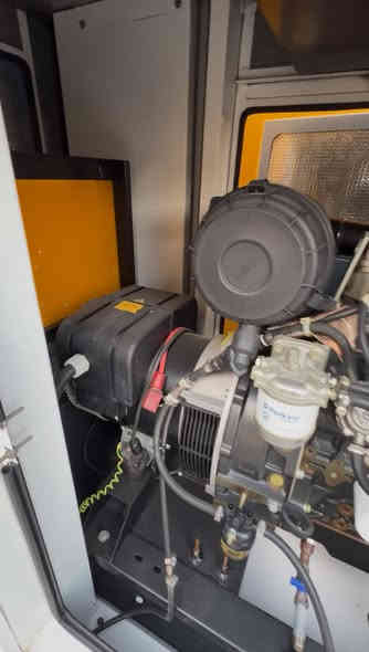 عرض 
👈🏼موالد بيركز انكليزي اصلي 22 KVA
👈🏼كاتم نسبه الكتم 100/100
👈🏼المحرك بيركز انكليزي اصلي 🇬🇧
👈🏼وراس التواليد لوري سومر فرنسي اصلي 🇫🇷
👈🏼ساعات العمل 900
👈🏼 موديل الموالد 2021
👈🏼ضمان الموالد عل حمل 
👈🏼متوفر  نضام استبدل   
👈🏼للتواصل واتساب او الاتصال 📞
 📞***********👈🏼
(عباس الوائلي )

تنويه هام ‼️ 

متوفر نضام الاستبدال 🔀 تكدر تبدل موالدتك القديمه موالده جديده ويتم الاتفاق 🤝بعد التقييم 

تتوفر صيانه 👷🏼‍♂️ جميع احجام الموالدات البيركز الانكليزي و/ الكمز / دايو دوزان  بعمل متقن ونوفر لك خدمات عامه واستبدال عام في الموالدات 

معه تحيات (عباس الوائلي )
