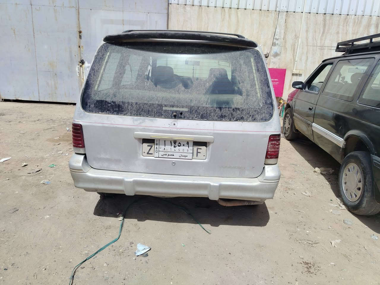 للبيع كلايزر رقم ميسان مشروع وطني راعيها يمي بالشعب بيها مكينه وكير كامري ٢٢٠٠  بيها تبخير شويه للاستفسار *********** العنوان بغداد راشديه
