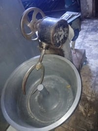 غراض فرن للبيع ابيعهم كلهم مكانهن بغداد الفضل  للاستفسار 07724574849