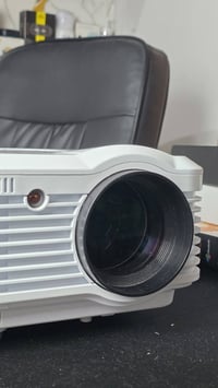 داتة شو عملاقة مستخدمة ' بدون كلشي فقط الجهاز لا واير تشغيل ولا ريمونت...