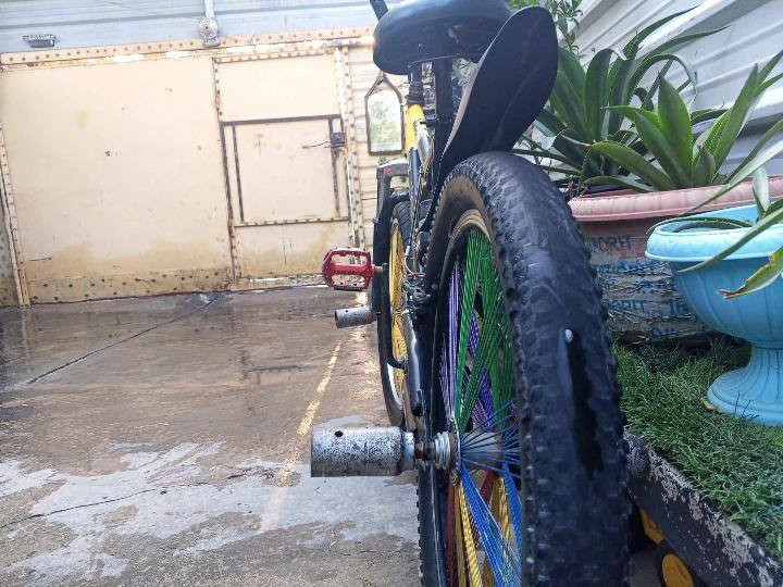 سلام عليكم بايسكل بي ام اكس دبابه للبيع السعر 60 وبي مجال بسيط
يحتاج فقط جوابه
الرقم ***********
بي واتساب
