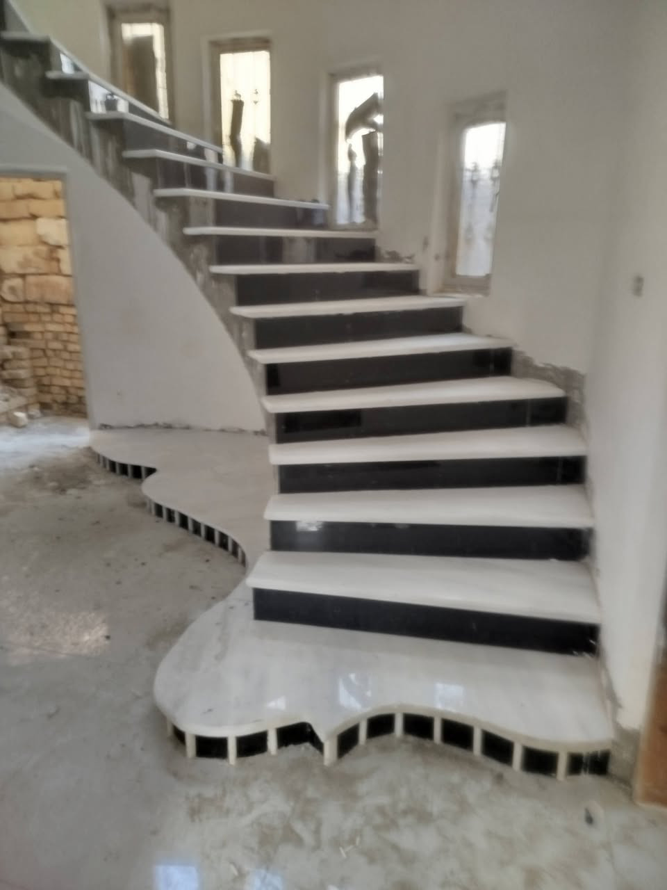 كادر عمل بورسلين موقع العمل ناصريه
***********
