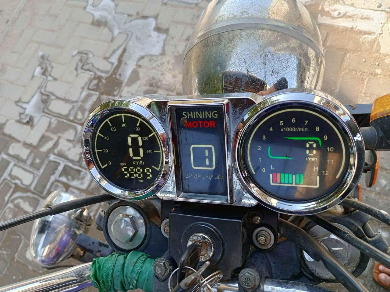 ستوته للبيع موديل 23 مكفول كفاله عامه مكينة ما مفتوحه بيها برغي  كهربائية شغاله ركبه شاصي مكفول بسمي مكتب حسين عداد كتروني مكفول كفاله عامه غير متواجد عله الفيس *********** مكاني كربلاء قرب نفق العباس. (بدون محجر )
