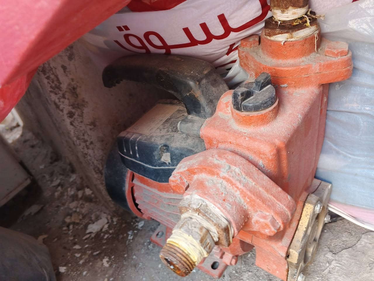 الطباخ 60
الفاره 50ماطور مي 25
ميزان الكتروني 25
طباخ ليزري عين وحده 15
ديلاب بلاستك 20
المكان الطوبچي


**إذا كنت صاحب هذا الإعلان وتريد حذفه لأي سبب، رجاءا أرسل رسالة إلى الدعم الفني**