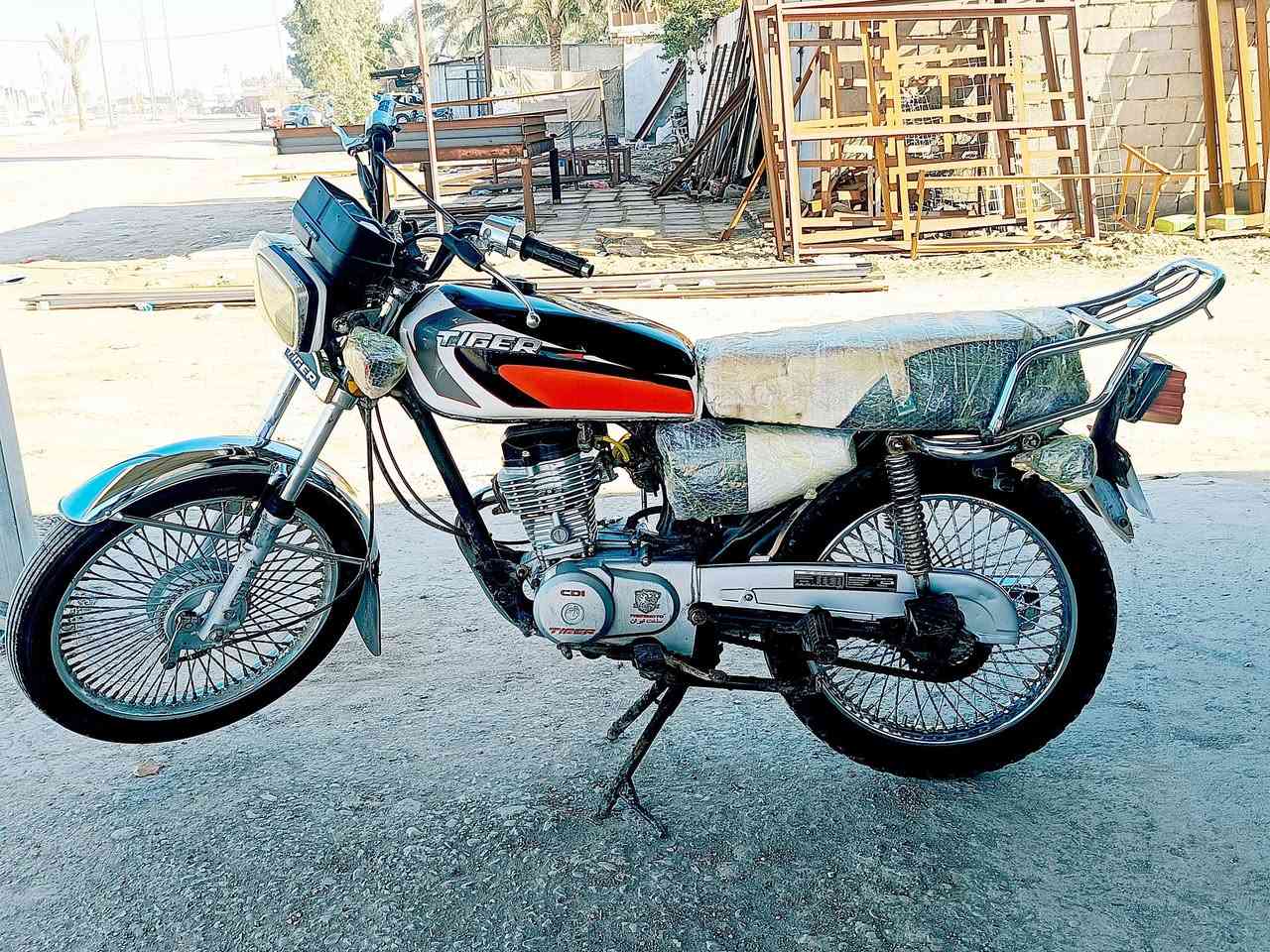 سلام عليكم للبيع دراجه تايكر مديل 2021 اوراق سكنر محرك  مفتوح السعر 450 او بيه مجال المكان بابل الشوملي الستفسار اكثر على الرقم ***********
