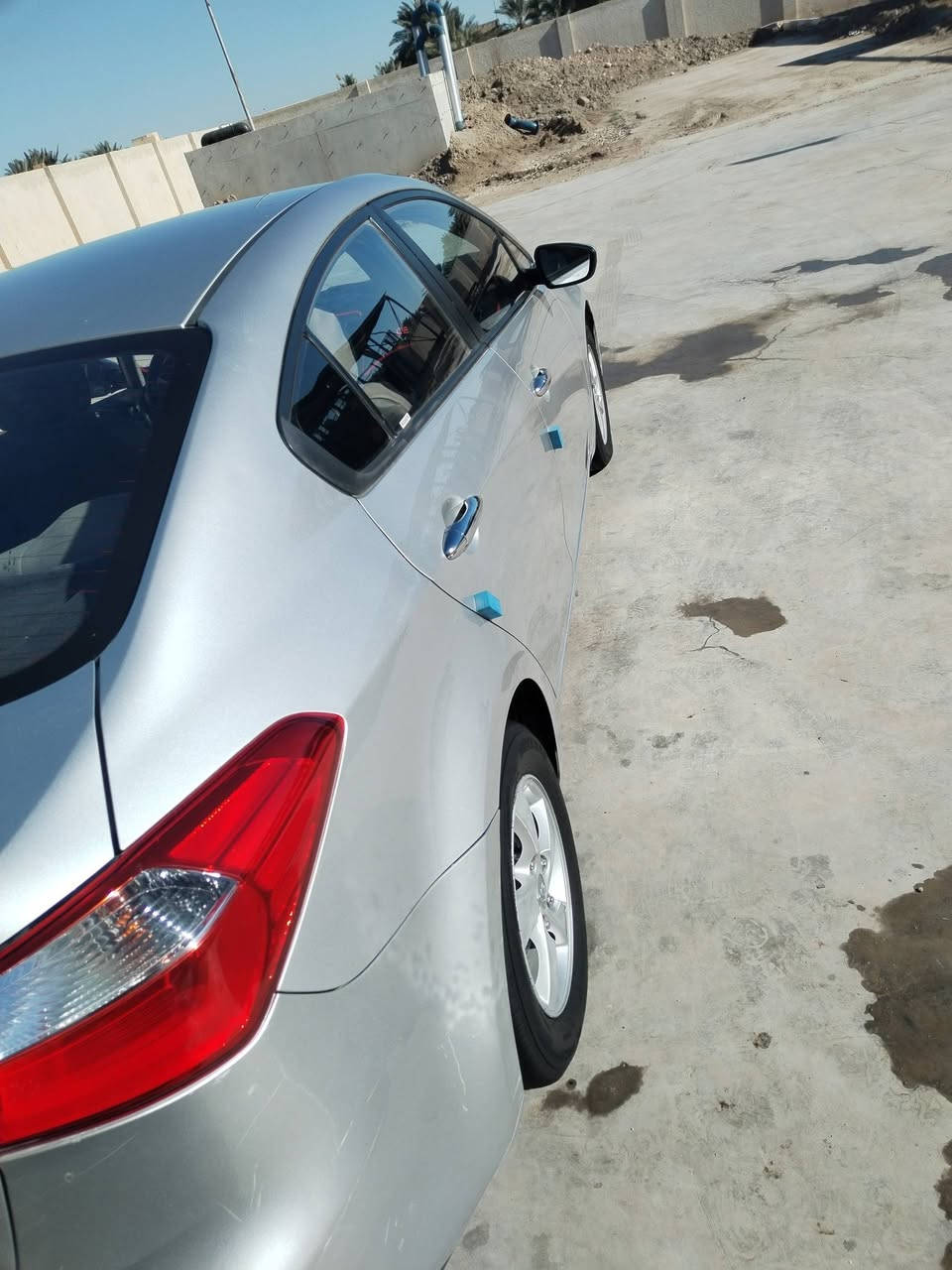 سلام عليكم سيراتو للبيع 2015 رقمه كربلاء بسمي سعودي سياره مكفوله من الفتح وتبديل والصبغ فقط مكانات بارد شي بسيط محرك 1600 دوش كير محرك حداديه شرط تخم تاير دوشمه جديدها سياره نضيف وجاهزه من كلشي ماشيه 117 الف حقيقي سعره 127 وبيه مجال ال شراي مكان سماوه اي استفسار اتصال ***********
