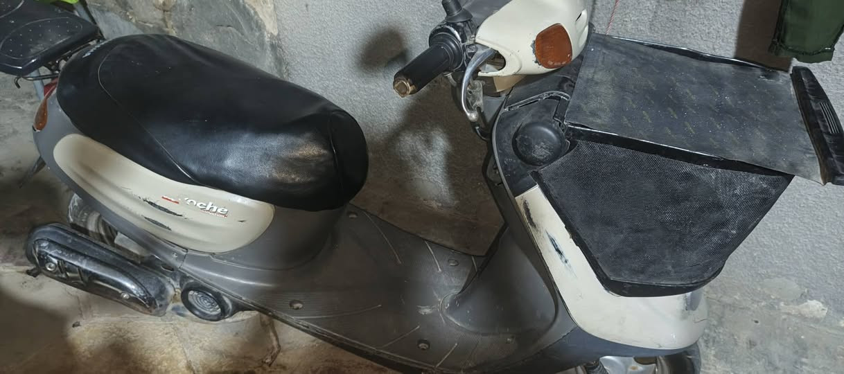 دراجه نضيفه عوزه بس باتري هسه تشتغل هندر سعر 300 لو راوس بوليسي وانطي فرق


**إذا كنت صاحب هذا الإعلان وتريد حذفه لأي سبب، رجاءا أرسل رسالة إلى الدعم الفني**