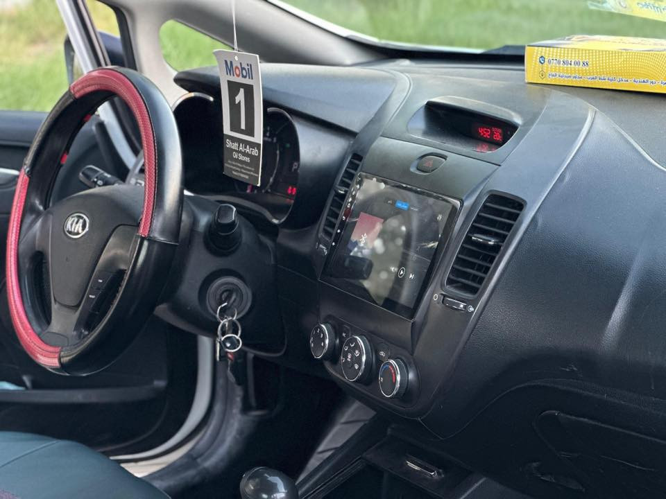 كيا سيراتو موديل ١٤ 

كفالة عامة ماعدا بارد بالمدكر الخلفي

ماشية ١٦٠ 

بيها خيط تبخير صار سنتين أمشي عليه

السعر ١١٢

البصرة

***********
