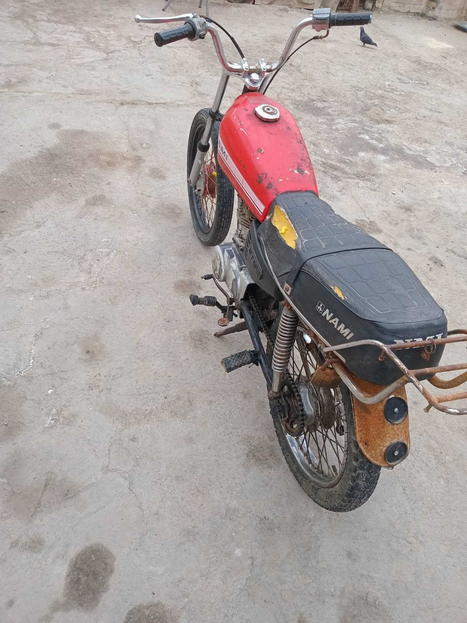 سلام عليكم ايراني للبيع دراجه هذا نضافة كدام عينك دكت هندر شاصي نامه
محرك لا صوت ولا تبخير ناعمه تخبل دبلات وره وكدام شغاله ويلات نضاف دراجه مال شغل توديك وتجيبك سعره 180 مكاني #بصرة ##الكزيزة  شاصي مكفوله لا لحيم ولا كص بيه رقم  هذا رقمي متواجد واتساب وخط 

***********
