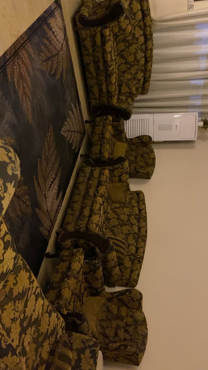 تخم للبيع ٩مقاعد تكمه شغل قوي الكشنات منفصله سحابات السعر ٣٥٠وبي مجال مكان بغداد الجديده


**إذا كنت صاحب هذا الإعلان وتريد حذفه لأي سبب، رجاءا أرسل رسالة إلى الدعم الفني**