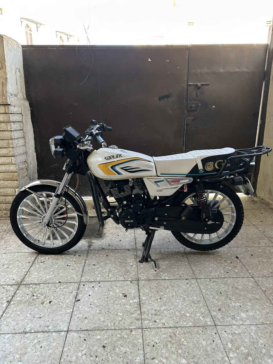 ٢٥ كفاله عامه نقص ستيرن ويده بريك امامي فقط ٧٠٠ وبيها مجال مكاني بغداد ***********
