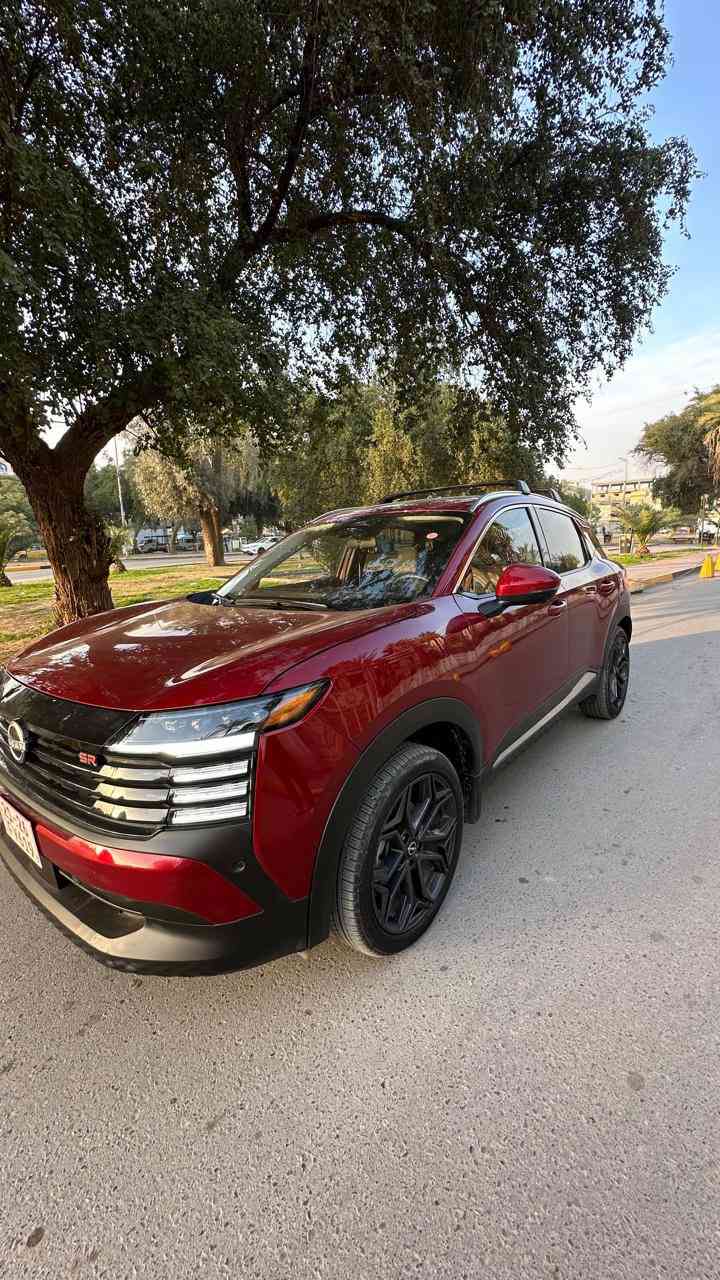 � للبيع نيسان كيكس 2025 الشكل الجديد – وارد أمريكي 🇺🇸
✨ فئة SR فل مواصفات

🔹 محرك 2000 سي سي – 4 سلندر

🔹 ماشي فقط ٢٠٠٠ فقط زيروا (جديدة جدا)

🔹 لون احمر  جميل ومميز 🤍

💎 المواصفات:
فول الفول

بنوراما 

سماعات boos 
سماعات ع الكشن 

السياره بصمتين بيها 

 خمس كامرات 360 درجة

جلد  مع خياطة حمراء رياضية

شاشة كبيرة + شاشة ديجيتال عدادات

إنارة داخلية LED

رادارات أمامية وجانبية

نظام النقطة العمياء

هند بريك أوتو + أوتو هولد

شاحن وايرلس

وغيرها هواية مواصفات فاخرة

📌 الحالة:

جاملغ واحد بدون صبغ فقط بارد وشويه تكحيل 

بدون دواخل

بدون شخط

🧾 رقم الشاصي مرفق مع الصور

السياره كاتي تترقم شمالي فقط

🚗 سيارة نظيفة جداً مكان  بغداد / الاعظميه  / 

للاستفسار اكثر اتصال ب رقم ***********
