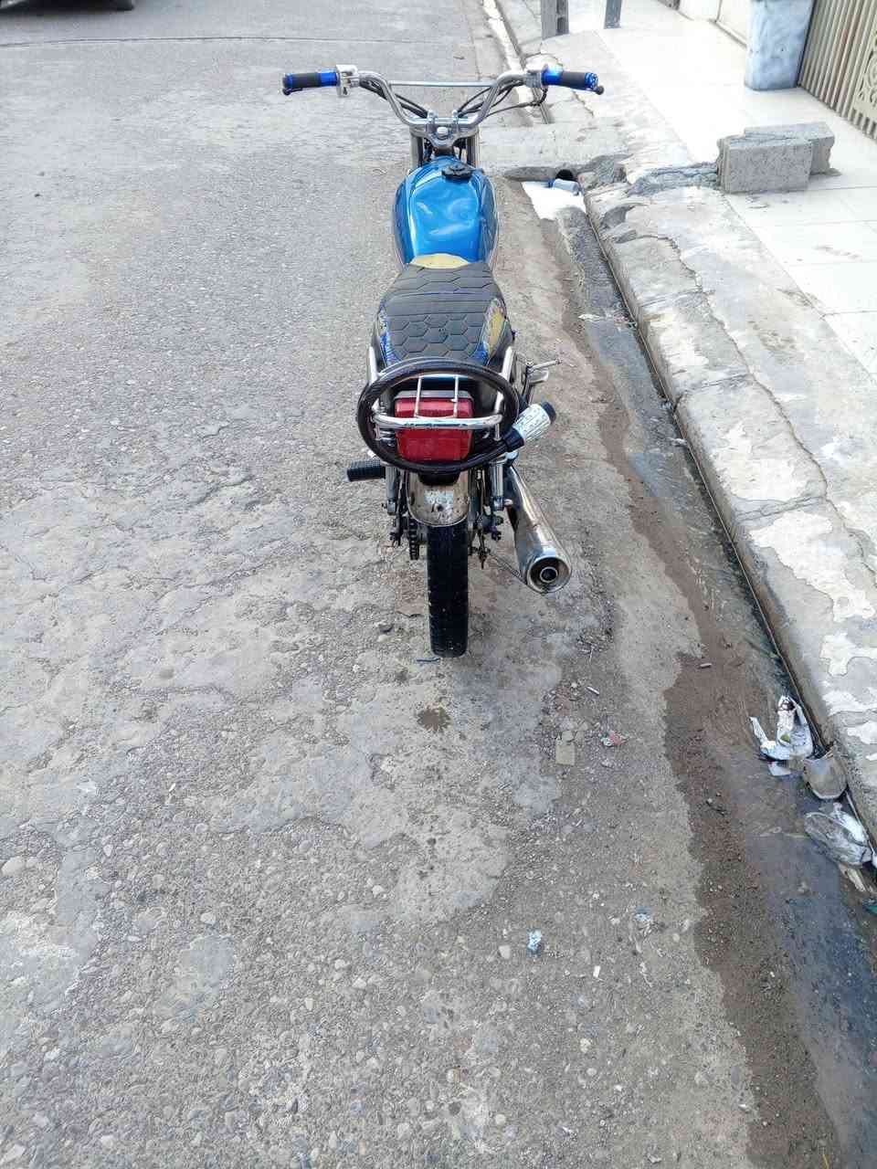 سلام عليكم دراجه للبيع نامه برو نضيفه مال تعليك لتواصل ***********
