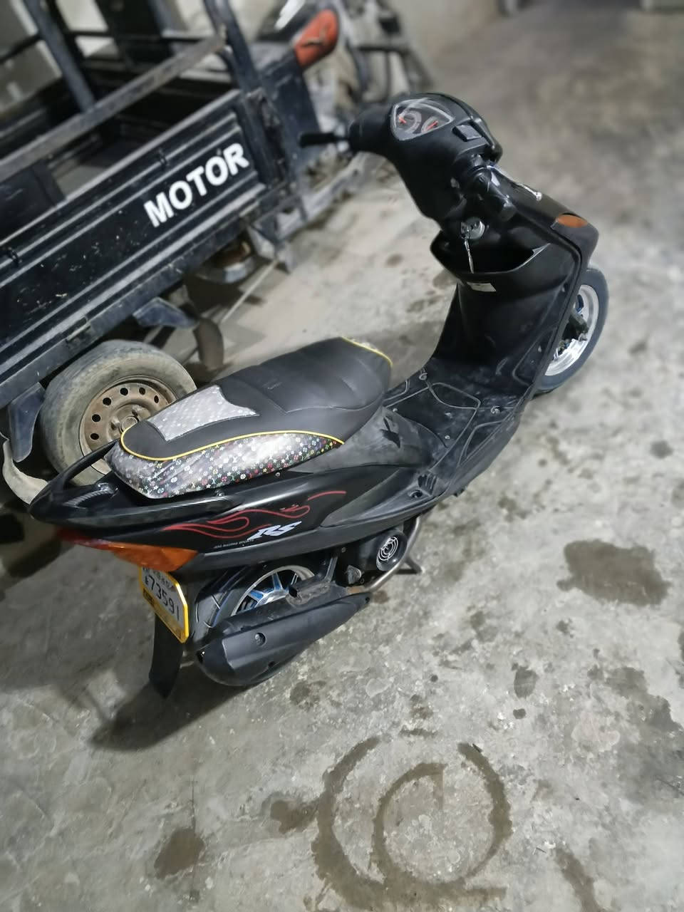 السلام عليكم درجة ماكس عدله
نضيفه مثل ما بل صوره دراجه ويلكب هنا ولتاير جيلاتين صارن 125وحيدهن 
بوشه 55شلعه تاكل الكاع ومعدله كلش حلو 
كشن اربع ولف
سبايدر كاربون فايبر 
حاضنه ماب تاير كاربون فايبر 
مكاني كربلاء حي البعث
رقمي ***********
