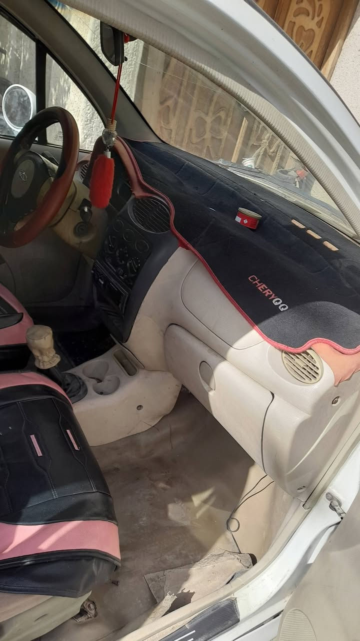 السلام عليكم من رخصه الادمن كيوكيو للبيع سنويه تنتهي ٢٠٢٩ سياره كامله محرك كير تبريد صدر كهربائيات كير اوتوماتيك موديل ٢٠١٠ طخم تايرات نظيف السعر ٢٨ ورقه مكانها بغداد رقم الهاتف***********_7901844459
