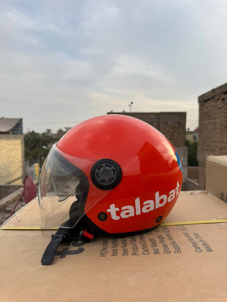 خوذ دلفري للبيع جمله ومفرد
توصيل لكافه محافضات العراق
التواصل خاص


**إذا كنت صاحب هذا الإعلان وتريد حذفه لأي سبب، رجاءا أرسل رسالة إلى الدعم الفني**