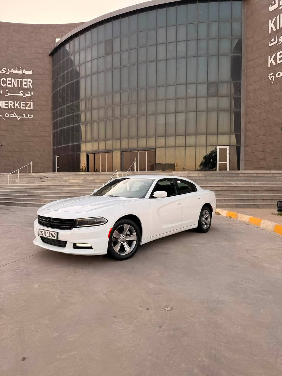 سلام عليكم جارجر 2022 فئت SXT
سعرها 238 
كفاله بلعراق صرا بيها شبرين صبغ بلجاملغ سكن باقي كفاله 
ماشيه   65حقيقي شرط 

شراي يخابر ***********

رقمه اربيل بسمي ثاني يوم تحويل

المواصفات 
شاشه كبيره 

تشغيل عن بعد 

محدد سرعه

مري هيتر 

حساسات خلفيه 

كامره دواره

بصمه 

مكينه 3.6

تبريد قطعتين 

تبريد خلفي 

مكان كركوك
