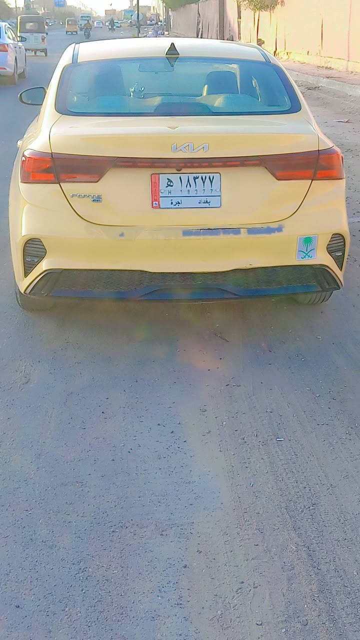 سلام عليكم فورتي ٢٠٢٢ للبيع
محرك ٢٠٠٠ كير سفتي بيها طخه بلدعاميه الوره عندي صارت هاي والباقي كفاله سعر ١٤٥ وبيها مجال سونر بلمنشور موجود  ***********
