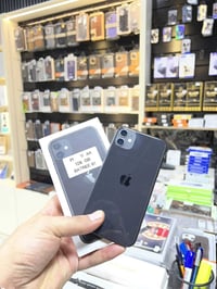 ايفون 11 • ١٢٨ • بطارية ٨١٪