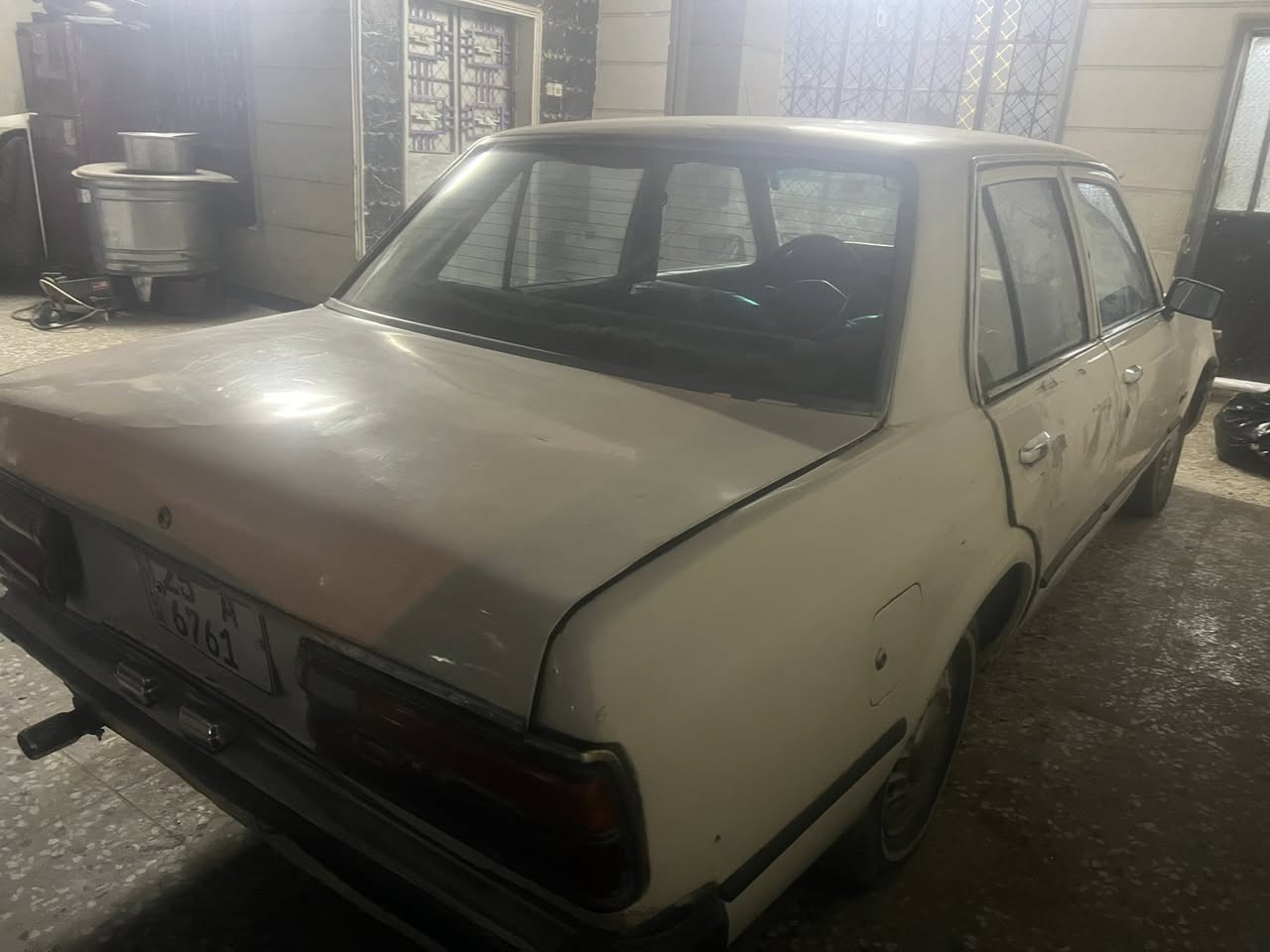 السلام عليكم للبيع كرونه 
رقم انكليزي 
محرك وكير اوتماتيك ابلادي 
سنويه باسمي وهزه جديده 
سعره 26 ورقه 
مكاني شهداء السيديه  تقاطع الدرويش 
للاتصال والتفاصيل ***********
