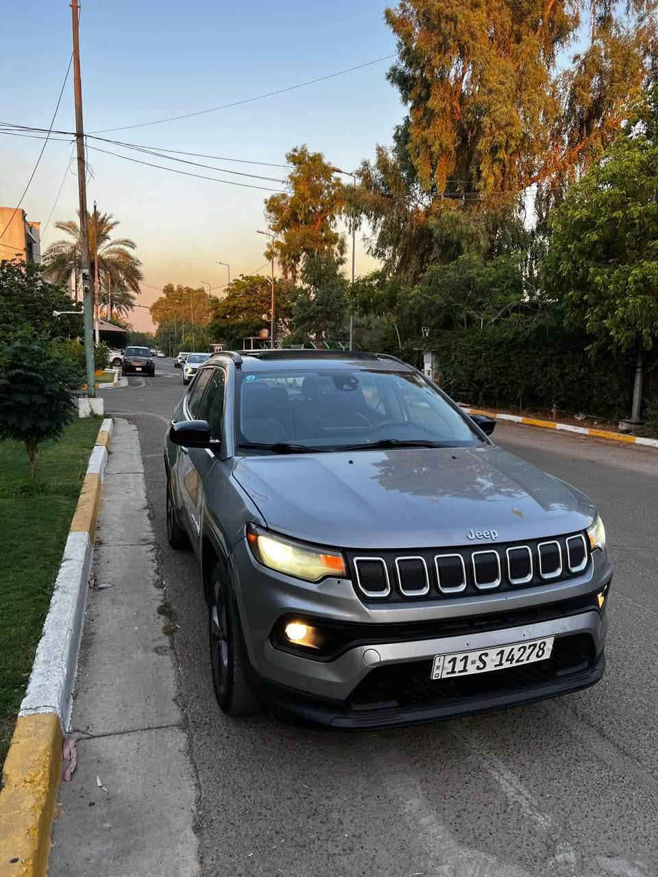 السلام عليكم
جيب كومباس 
٢٠٢٢
فول مواصفات 
حادث شوي من جاملغ وشوي بنيد 
ماشيه ٥٨ الف 
للاستفسار مراسله واتساب 
او الاتصال  ***********

