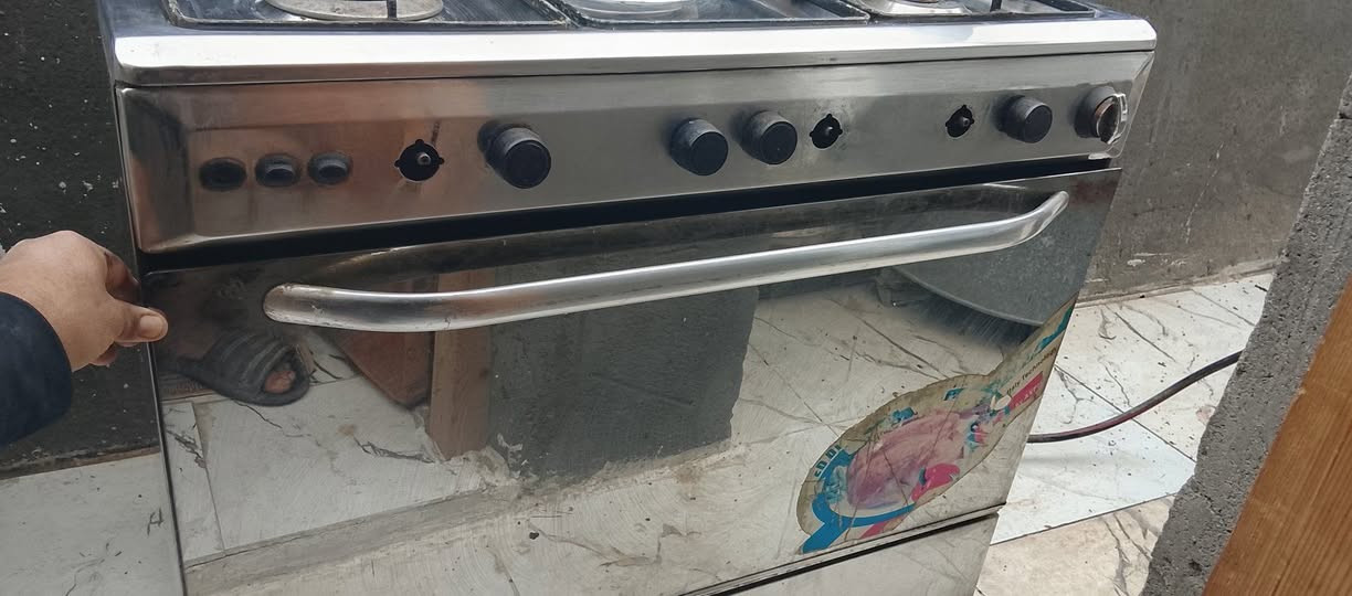 سلام عليكم طباخ البيع كله شغال تفحص ياله تأخذه طباخ نضيف مكاني سماوي تصال عله رقم ***********
