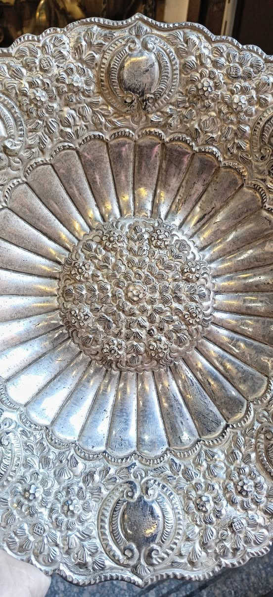أستغفر الله العظيم، اللهم إني أسالك فيضا من فيوضات فضلك، سبحانك اللهم وبحمدك.
............................

للبيع بإذن الله:

- طبق فاكهه نحاس مطلي، بثلاث رجول، وزن تقيل، شغل قديم، ديزاين فرنساوي، يزين سفرتك، للإستخدام أو للديكور، تحياتي،،،،،

................................

الحمد لله حمدا كثيرا طيبا، نحمده ونشكره على نعمه وفضله علينا.

يسعد مساكم حبايبي،،،،،،

إستمتعوا معايا، التفاصيل بالفيديو،،،،


**إذا كنت صاحب هذا الإعلان وتريد حذفه لأي سبب، رجاءا أرسل رسالة إلى الدعم الفني**