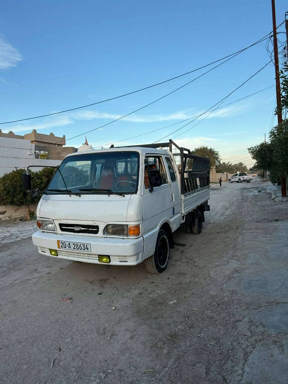 سلام عليكم كية موديل 96 مكينة كير مكفولات سيارة خير من الله سنوية مجددة 30 أرقام نكليزي لسعر 54 وابيهة مجال تصال على رقم *********** مكان ديالى
