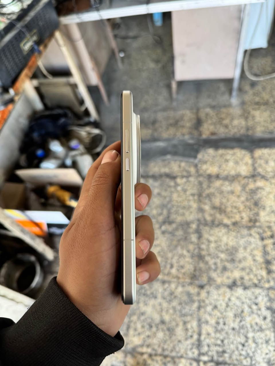 شاومي ١٥ الترا بالفلين ذاكرة 512 ورام 16 
كامل ملحقات استعمال قليل لون ابيض مموج مواصفات معروفة اقوة جهاز اندرويد بي طخة بسيطة منجوة بالكلاس متبين سعرة مليون قفلة بغداد الجهاد *********** بغداد, العراق
