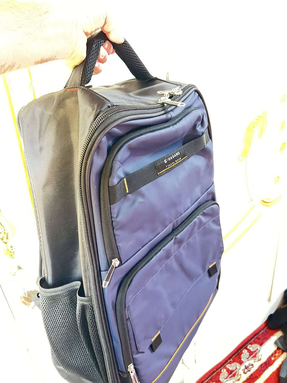 على بركة الله جنط متن ترهم للمدرسه وللموضف وللعمل وللعسكريين ماركات الله شاهد مو نفس الي بلسوك وبيها احجام مختلفه وبسعر تحت السوك مع جنط ازغار تلبس بلحزام يعني تكدر تخلي بيها افلوسك محفضتك موبايلك اي شي وكذالك ماركات اتواصل وياي وبلخدمه شرط اصليات…


**إذا كنت صاحب هذا الإعلان وتريد حذفه لأي سبب، رجاءا أرسل رسالة إلى الدعم الفني**