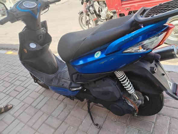 ياألله السلام عليكم سايم نحله ياباني محرك 150 دبلين مال رنبه يعني جديد الوك كله شغل مابي ينقص يجي بدون أوراق السعر ١١٥٠ وبي مجال قليل رقمي ***********
