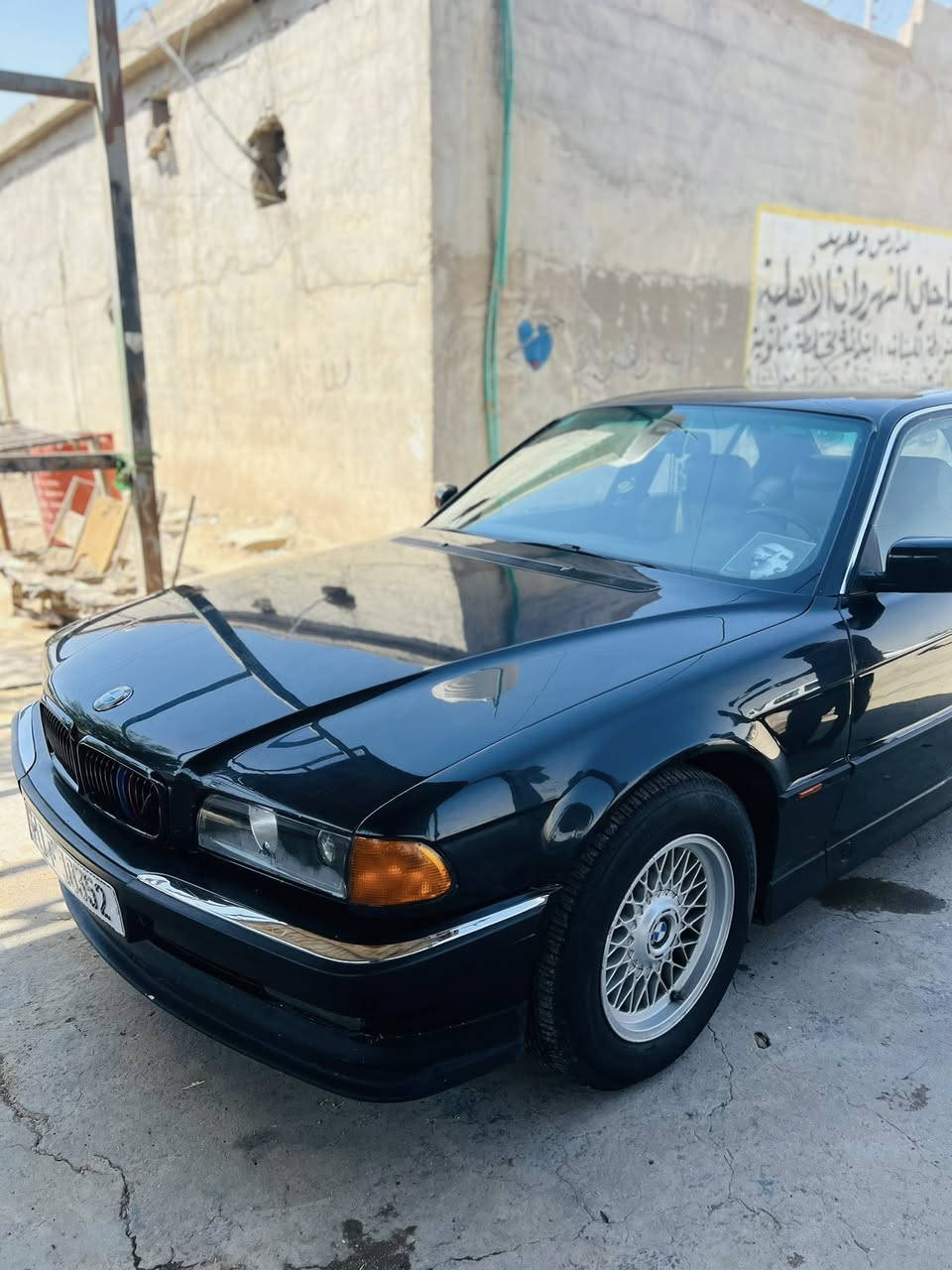 السلام عليكم
خفاش7.40 رقم بغداد انكليزي 

تبريد ثلج وي السويج 

جاهزه اترايها من زاخو للبصره 

مكانها بغداد 

السعر ٨٠

***********
