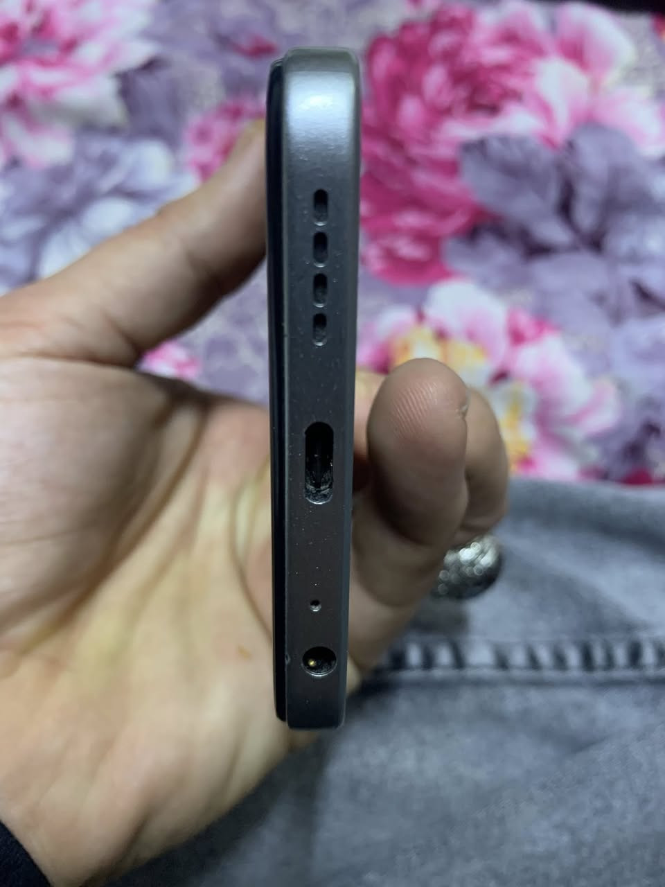 انفنكس سمارت 9ذاكره64 رام 6. 3+3 جدد واحد كلشي مابي وواحد مفطور الكلاس بس ثنينهم شرط ويا الغراض وكارتونه ثنينهم 195 بي مجال حك جيتك شراي اتصل ***********
